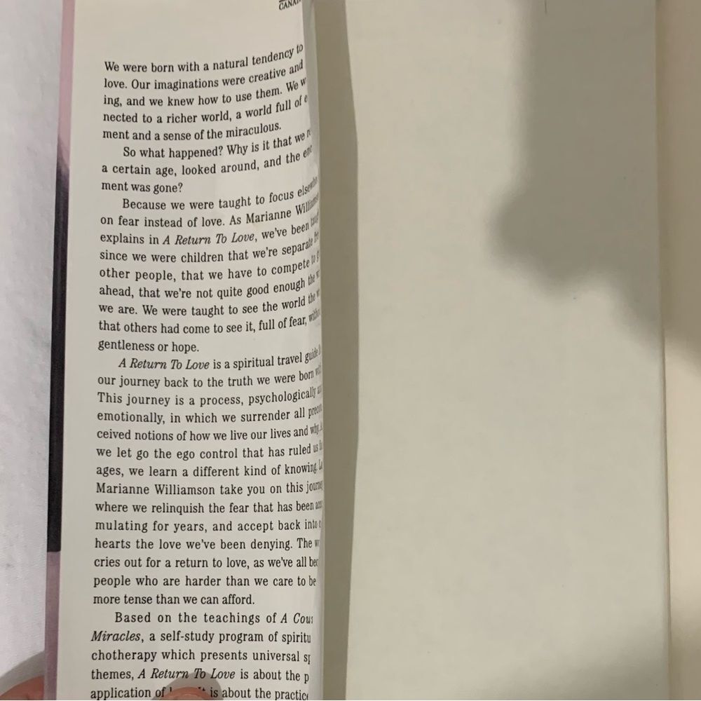 A Return to Love Hardcover Marianne Williamson Spiritual Self Help Psychology - Picture 6 of 6